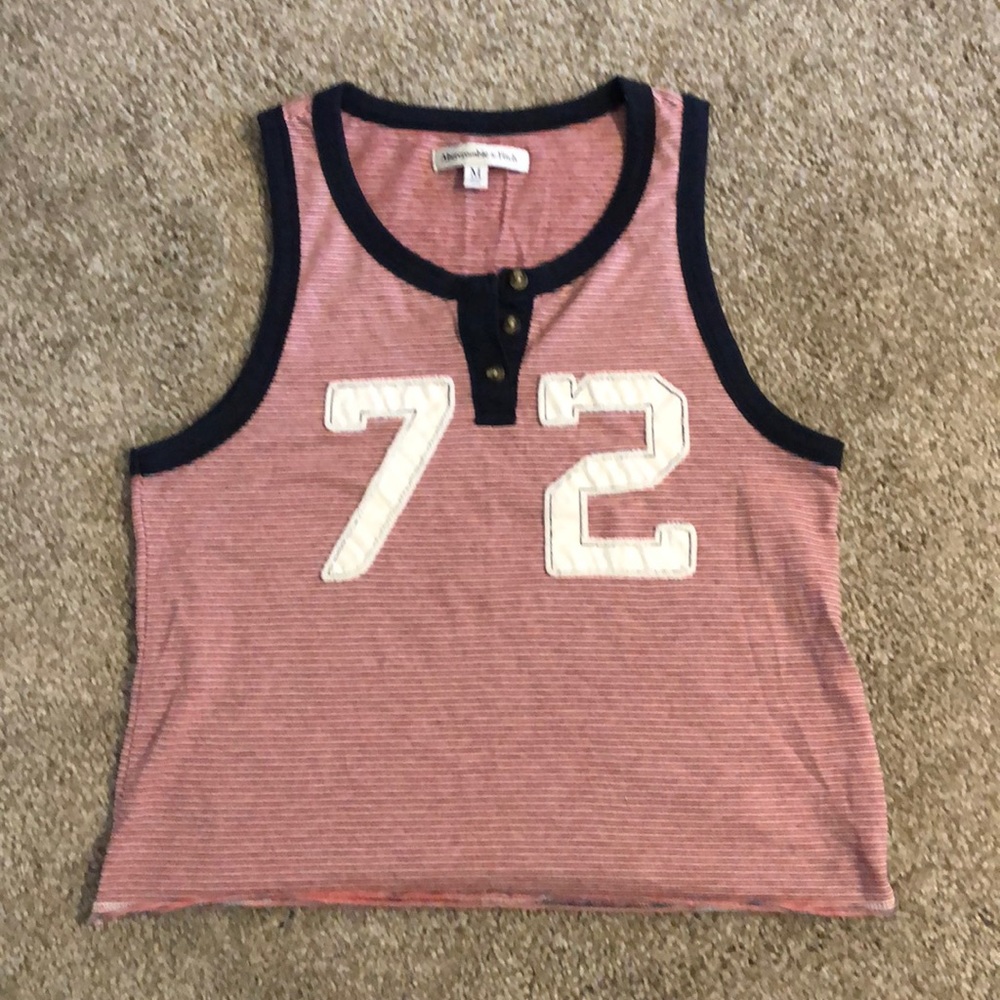 Abercrombie & Fitch medium tank